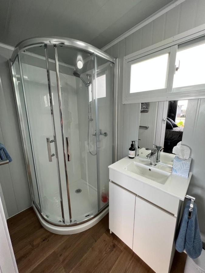Raglan Seaview Cabin Exterior foto